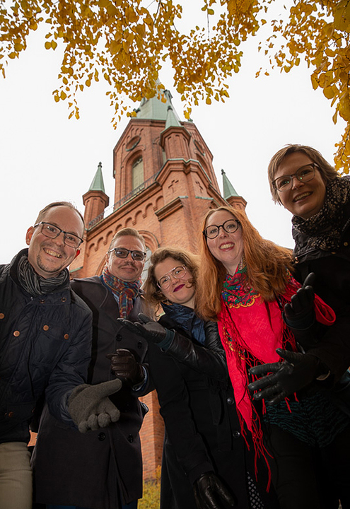 Kanttorit Esa Toivola, Osmo Honkanen, Eveliina Ylikoski, Pirjo Mäntyvaara ja Riikka Viljakainen.