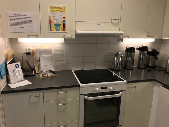 Vuoreksen seurakuntakoti, keittiö