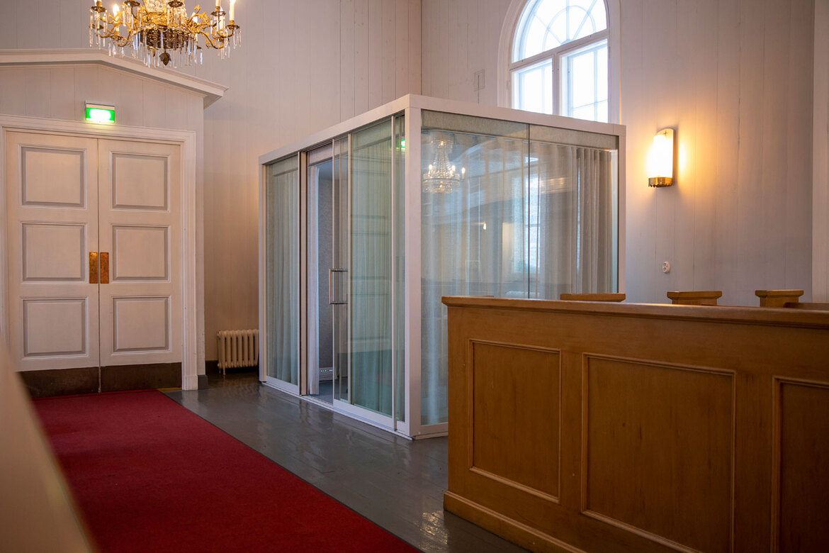 Vanha kirkko hiljainen tila