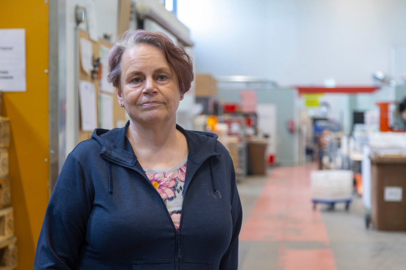 Marja Palkonen Ruokapankin käytävällä.