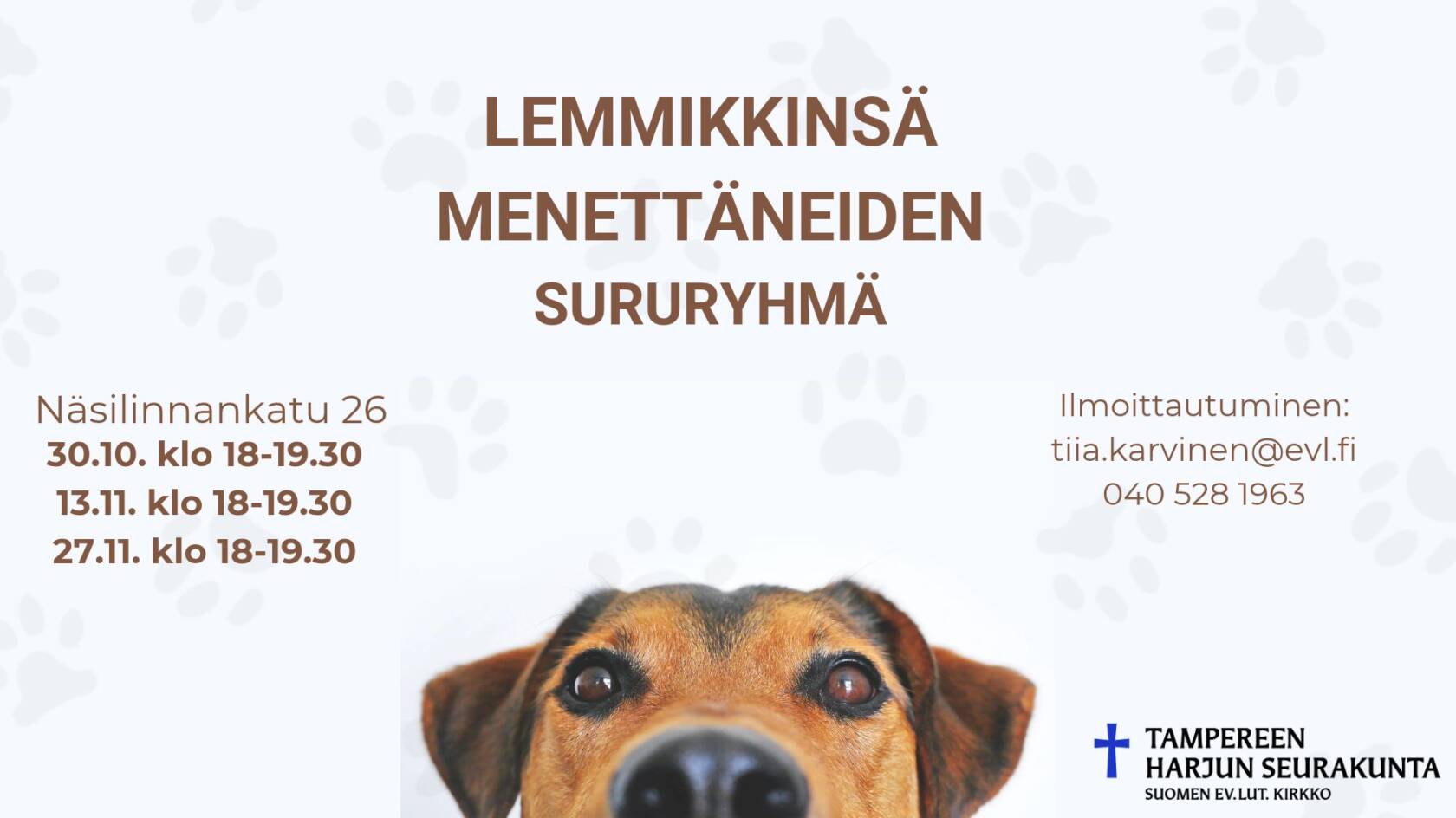 Vaalea tausta, jossa tassunjälkiä. Alhaalla koiran naama.